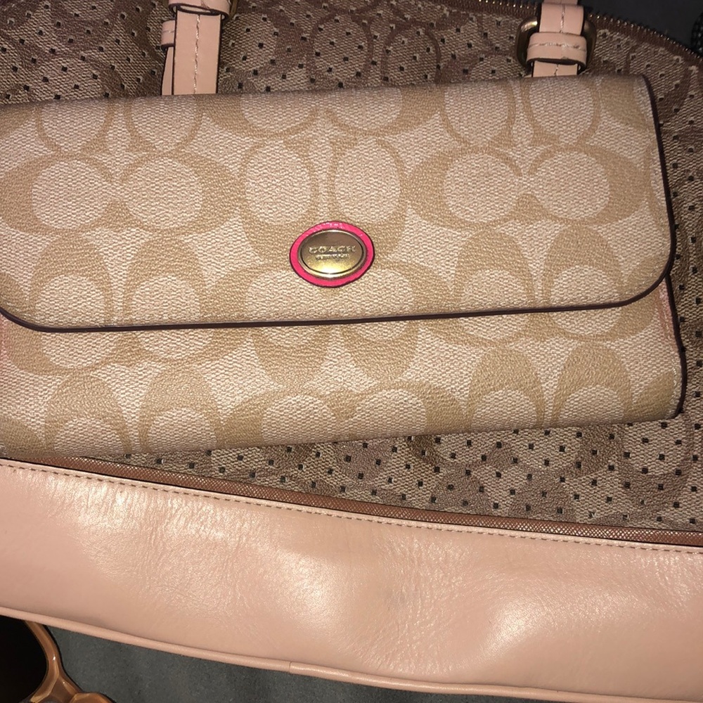 Authentic leather Coach Wallet